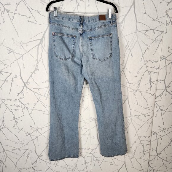 BDG Light Wash Stretch Denim High Rise 90's Bootcut Jeans - Picture 3 of 11